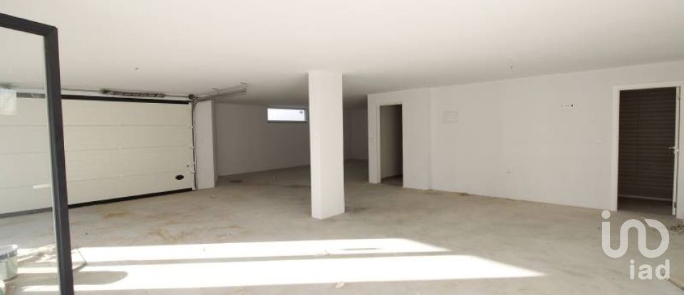 Gîte T3 à Azeitão (São Lourenço e São Simão) de 129 m²