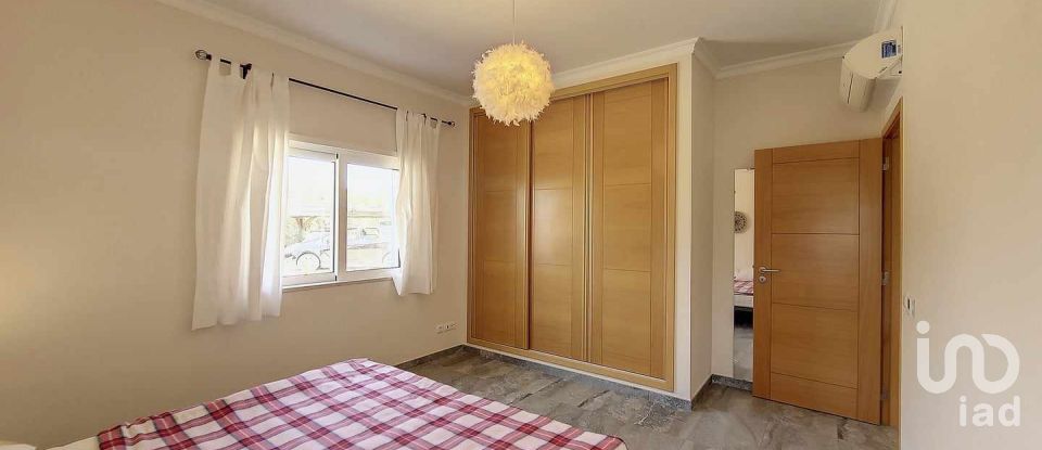 Farm T3 in Santa Catarina da Fonte do Bispo of 171 m²