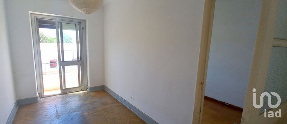 Apartamento T3 em Benfica de 84 m²