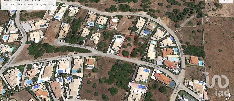 Building land in Mexilhoeira Grande of 900 m²