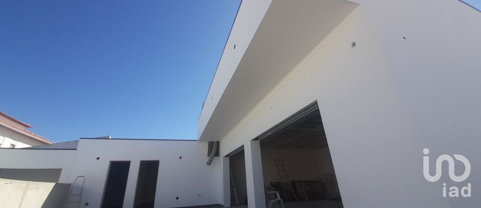Gîte T3 à Fernão Ferro de 174 m²