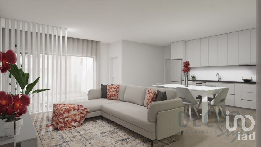 House T2 in Guia, Ilha e Mata Mourisca of 95 m²