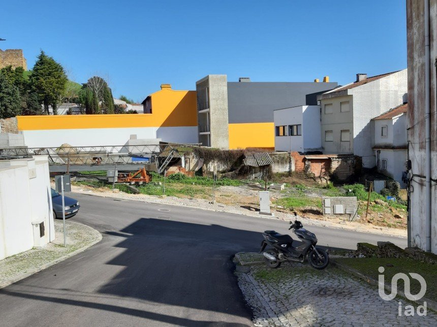 Building land in Alcobaça e Vestiaria of 161 m²