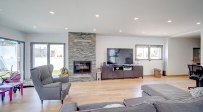 Maison T4 à Amora de 327 m²