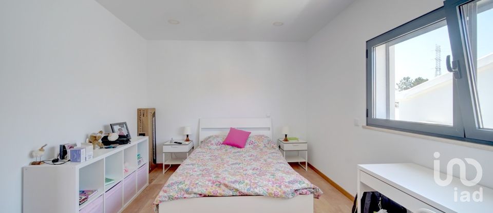 Maison T4 à Amora de 327 m²