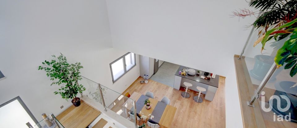 Maison T4 à Amora de 327 m²