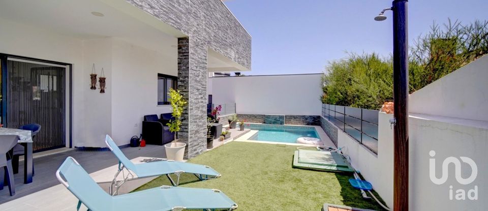 Maison T4 à Amora de 327 m²
