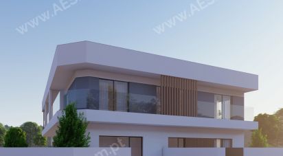 Maison traditionnelle T5 à Fernão Ferro de 143 m²