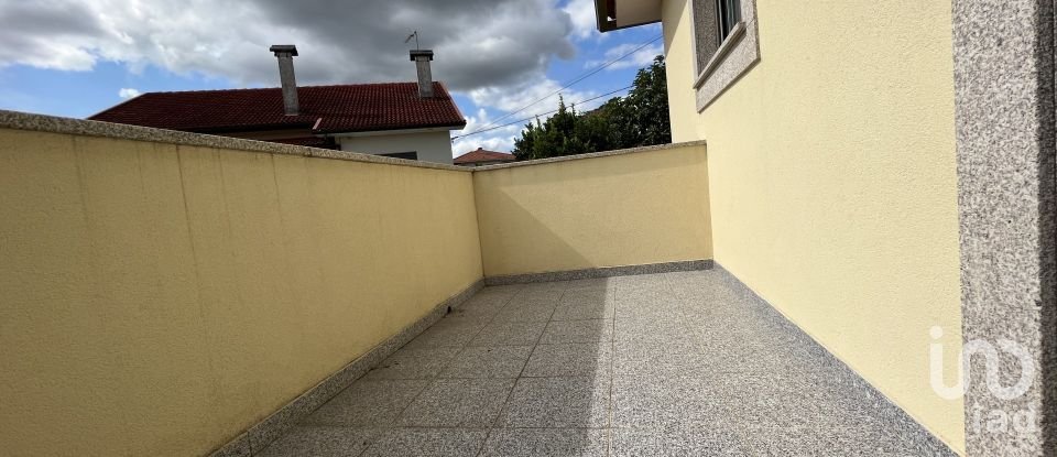 Casa T4 em Arcos de Valdevez (São Paio) e Giela de 290 m²