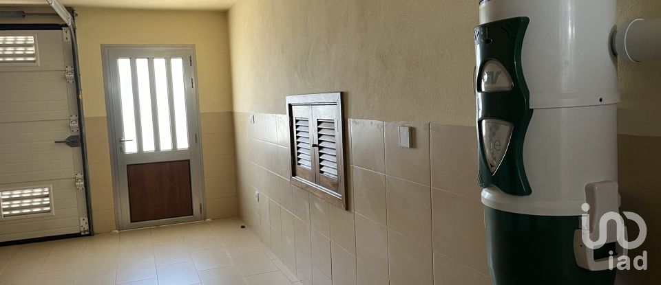 Casa T4 em Arcos de Valdevez (São Paio) e Giela de 290 m²