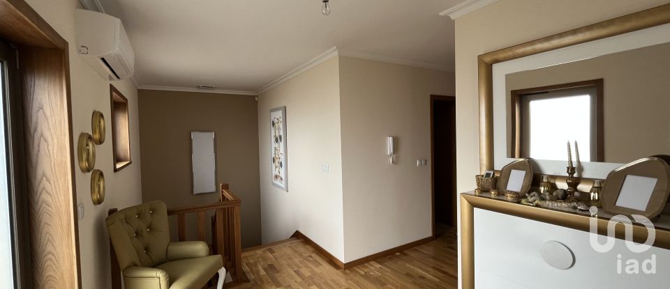 Casa T4 em Arcos de Valdevez (São Paio) e Giela de 290 m²