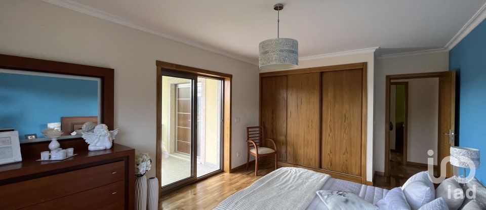 Casa T4 em Arcos de Valdevez (São Paio) e Giela de 290 m²