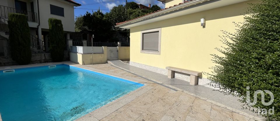 Casa T4 em Arcos de Valdevez (São Paio) e Giela de 290 m²