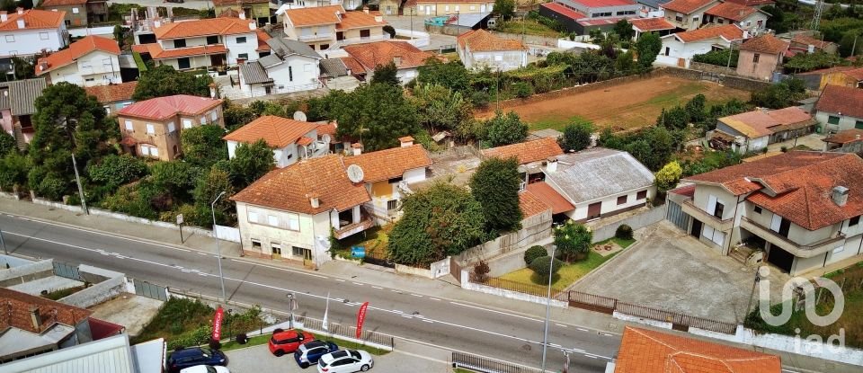 Casa T8 em Bougado (São Martinho e Santiago) de 270 m²