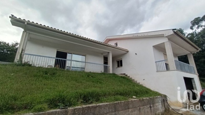 House T3 in Vale of 190 m²