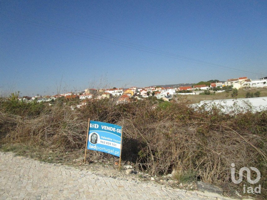 Land in Loures of 220 m²