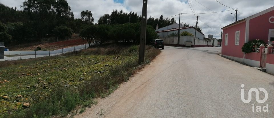 Land in Lourinhã e Atalaia of 5,975 m²