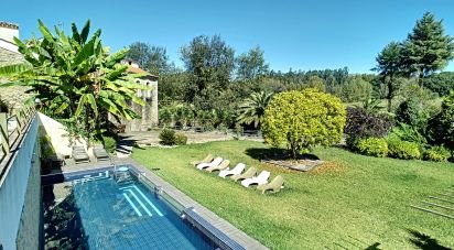 Maison T6 à Santa Maria da Feira, Travanca, Sanfins e Espargo de 450 m²