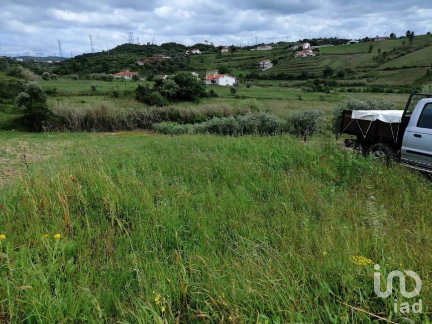Land in Batalha of 2,000 m²