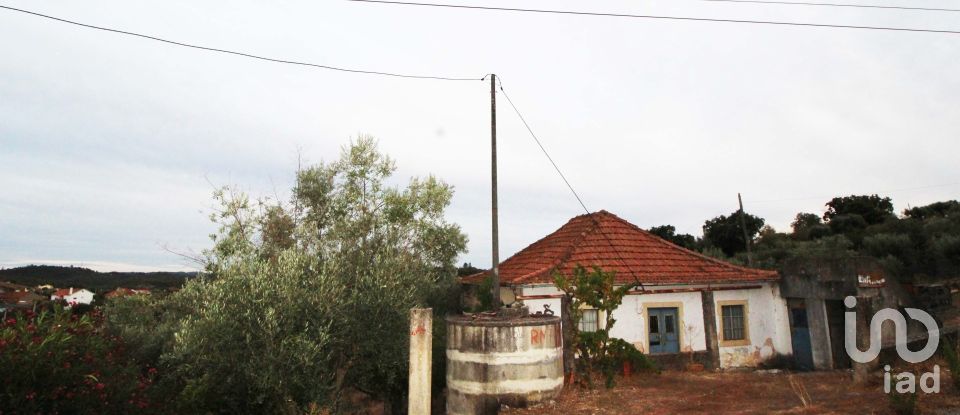 Maison de village T2 à Além da Ribeira e Pedreira de 113 m²