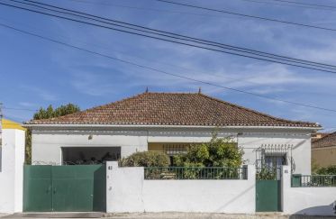 House T3 in Arruda dos Vinhos of 127 m²