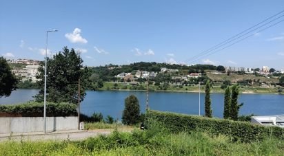 Building plot in Oliveira do Douro of 840 m²