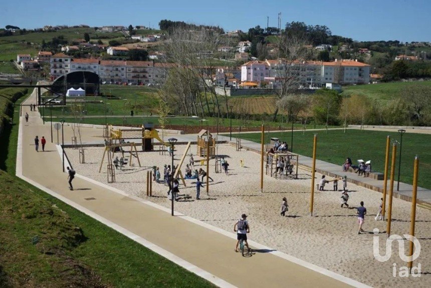 Terrain à Alcobaça e Vestiaria de 960 m²