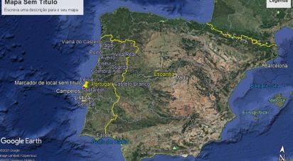 Surface diverse à Campelos e Outeiro da Cabeça de 12 838 m²