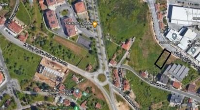 Terrain à São joão da madeira de 825 m²