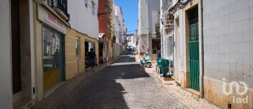 Comércio diverso em São Gonçalo De Lagos de 112 m²