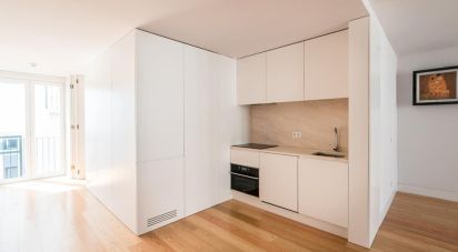 Apartment T2 in Santa Maria Maior of 125 m²