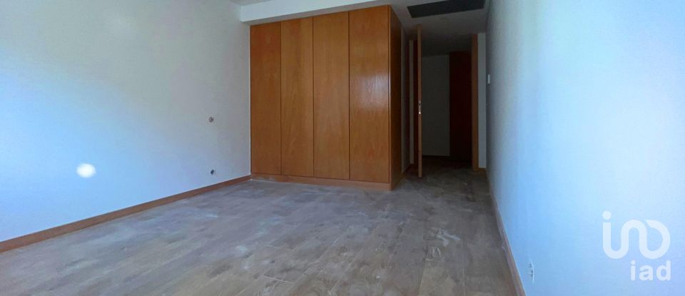 Apartamento T3 em Azurém de 171 m²