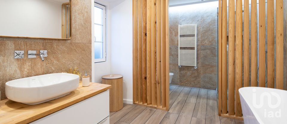 Moradia T5 em Romeira e Várzea de 237 m²