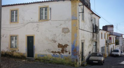 Gîte T4 à Cabeço de Vide de 196 m²