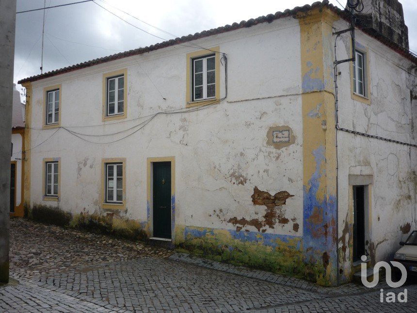 Casa T4 em Cabeço de Vide de 196 m²