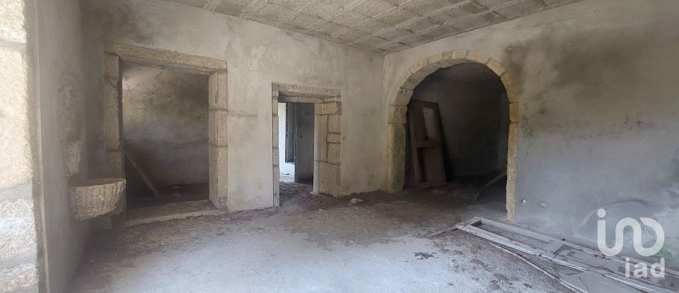 Ferme T4 à Gandra de 479 m²