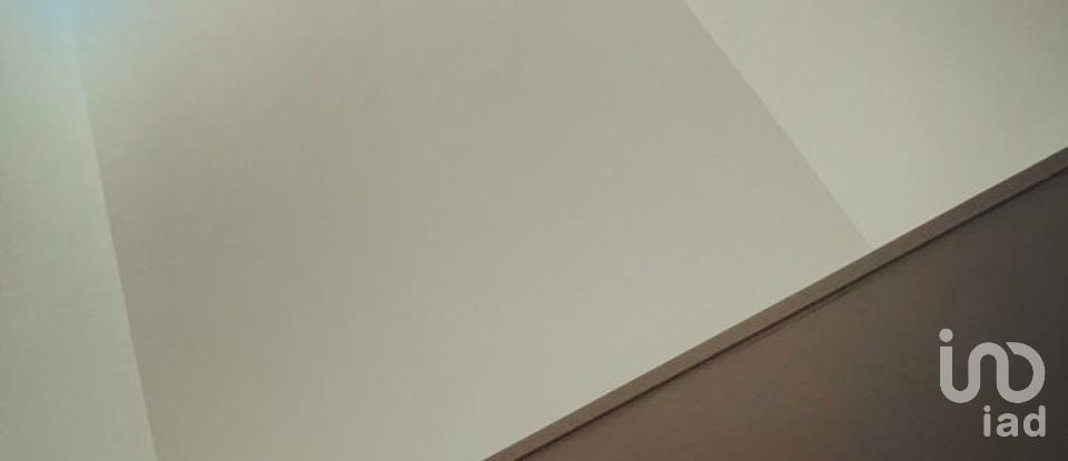 Casa T3 em Laranjeiro e Feijó de 161 m²