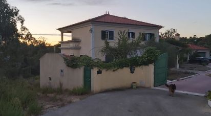 House T5 in Arrouquelas of 497 m²