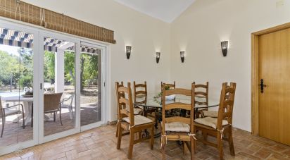 Gîte T4 à Lagoa e Carvoeiro de 188 m²