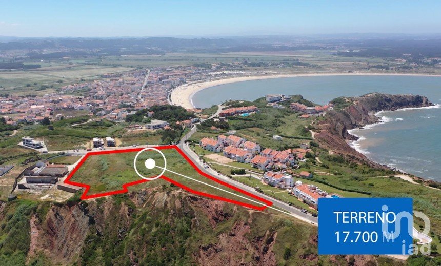 Terreno em São Martinho do Porto de 17 700 m²