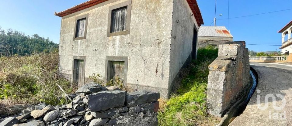 Land in Estreito da Calheta of 2,699 m²