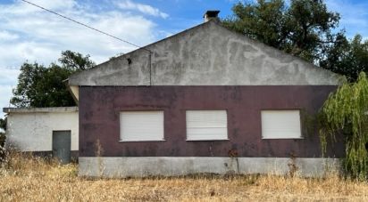 Maison de village T3 à Mogadouro, Valverde, Vale de Porco e Vilar de Rei de 160 m²