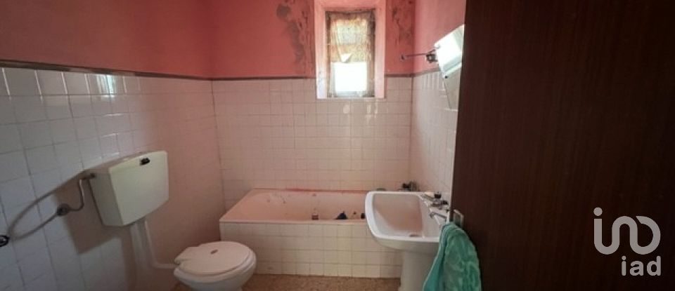 Village house T3 in Mogadouro, Valverde, Vale de Porco e Vilar de Rei of 160 m²