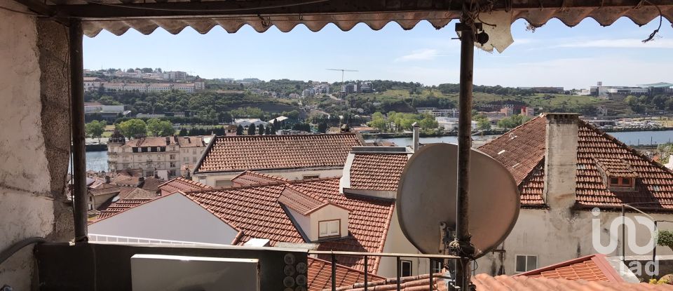 Apartamento T1 em Coimbra (Sé Nova, Santa Cruz, Almedina e São Bartolomeu) de 60 m²