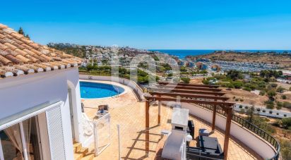 Maison T6 à Albufeira e Olhos de Água de 375 m²