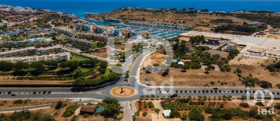 Moradia T6 em Albufeira e Olhos de Água de 375 m²