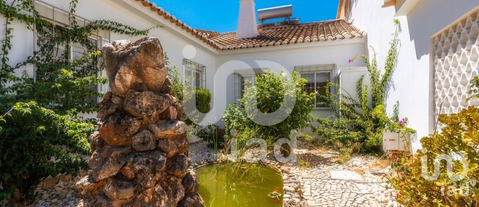 Moradia T6 em Albufeira e Olhos de Água de 375 m²