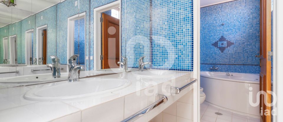 Moradia T6 em Albufeira e Olhos de Água de 375 m²