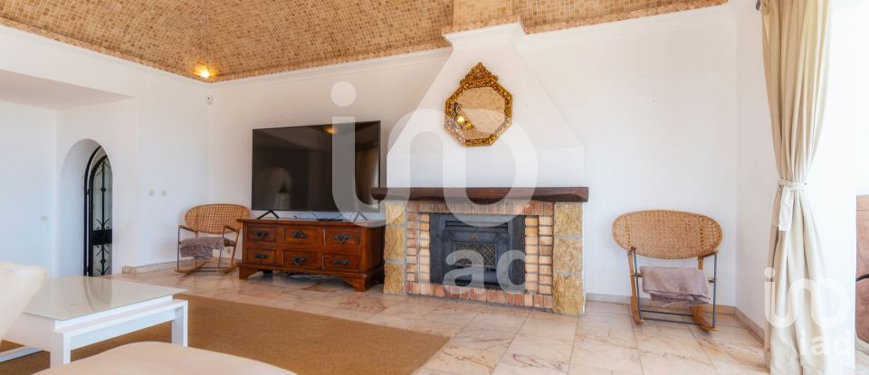 Moradia T6 em Albufeira e Olhos de Água de 375 m²