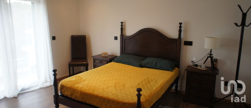 Country home T4 in Vila Marim of 600 m²